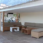 Castle Park 4*