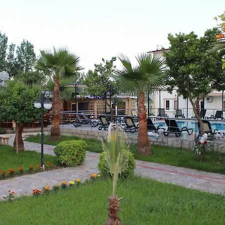 Szálloda Castle Park 4*